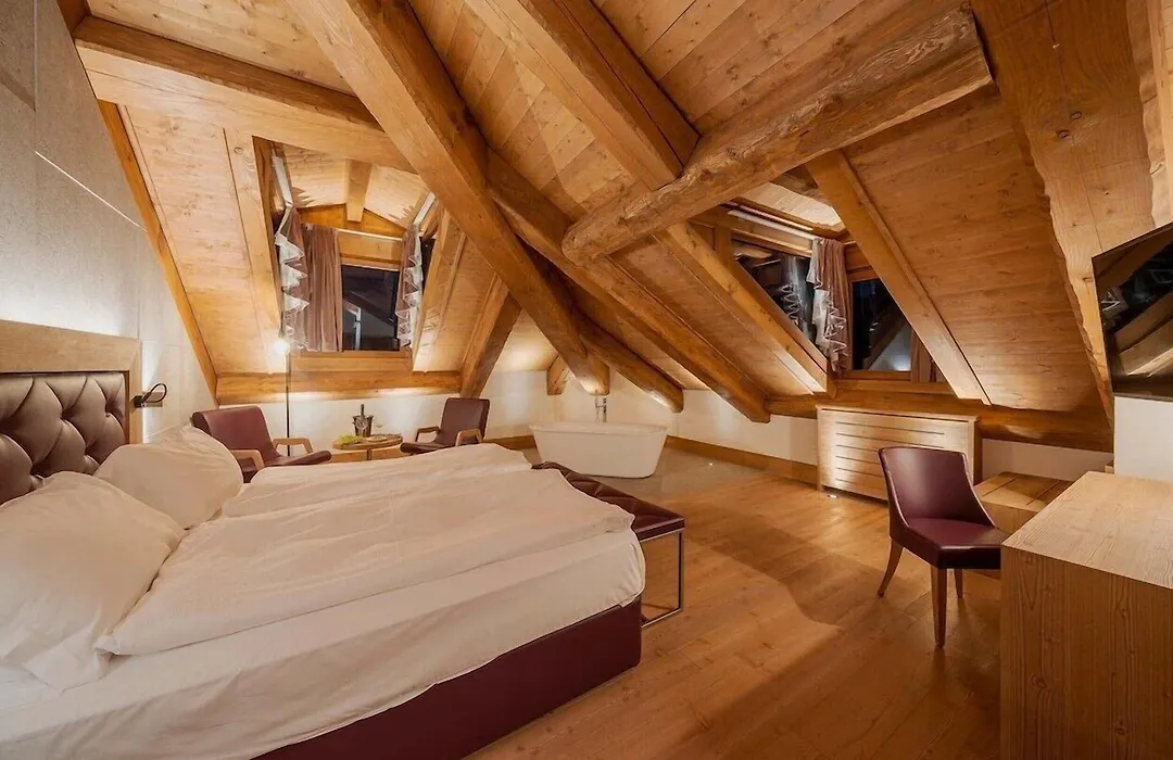 Royal Hotel Cortina-1